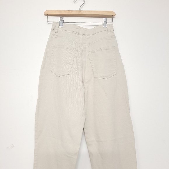 H&M Mom Loose Fit Biege Jean , size 4 - Picture 5 of 10